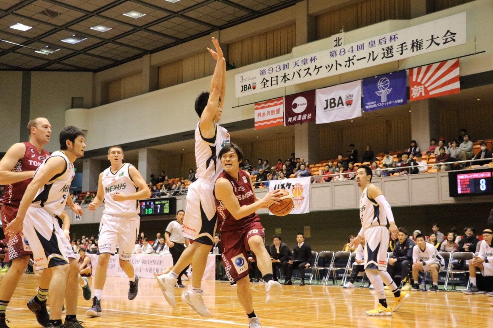 川崎ブレイブサンダース 102-51　群馬クレインサンダーズ