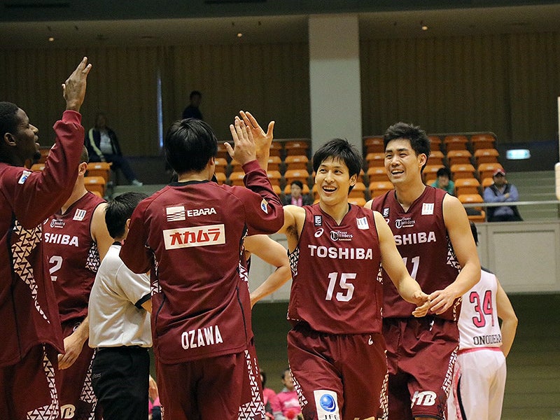 川崎ブレイブサンダース　84-67　秋田ノーザンハピネッツ