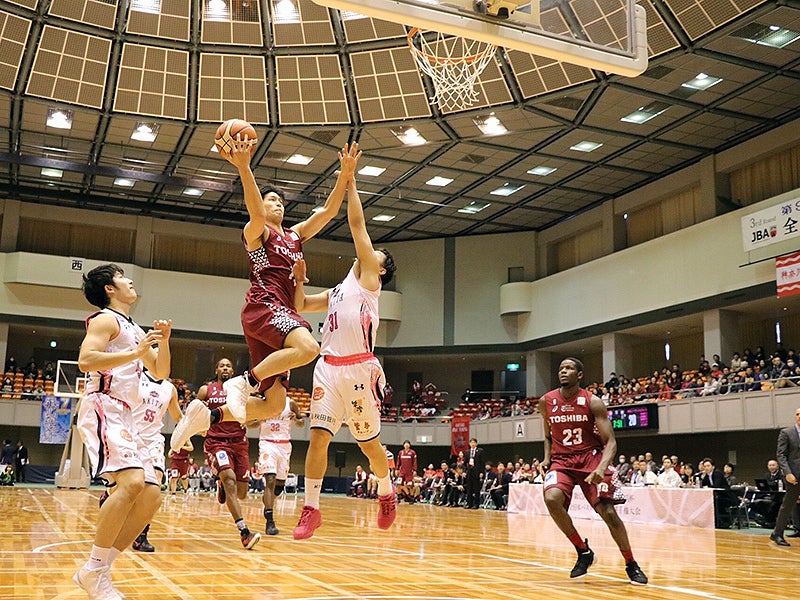 川崎ブレイブサンダース　84-67　秋田ノーザンハピネッツ