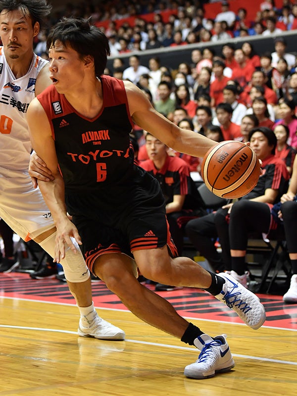 アルバルク東京
